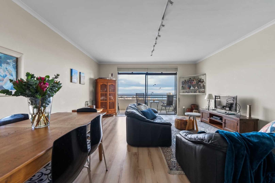 3 Bedroom Property for Sale in Sea Point Western Cape